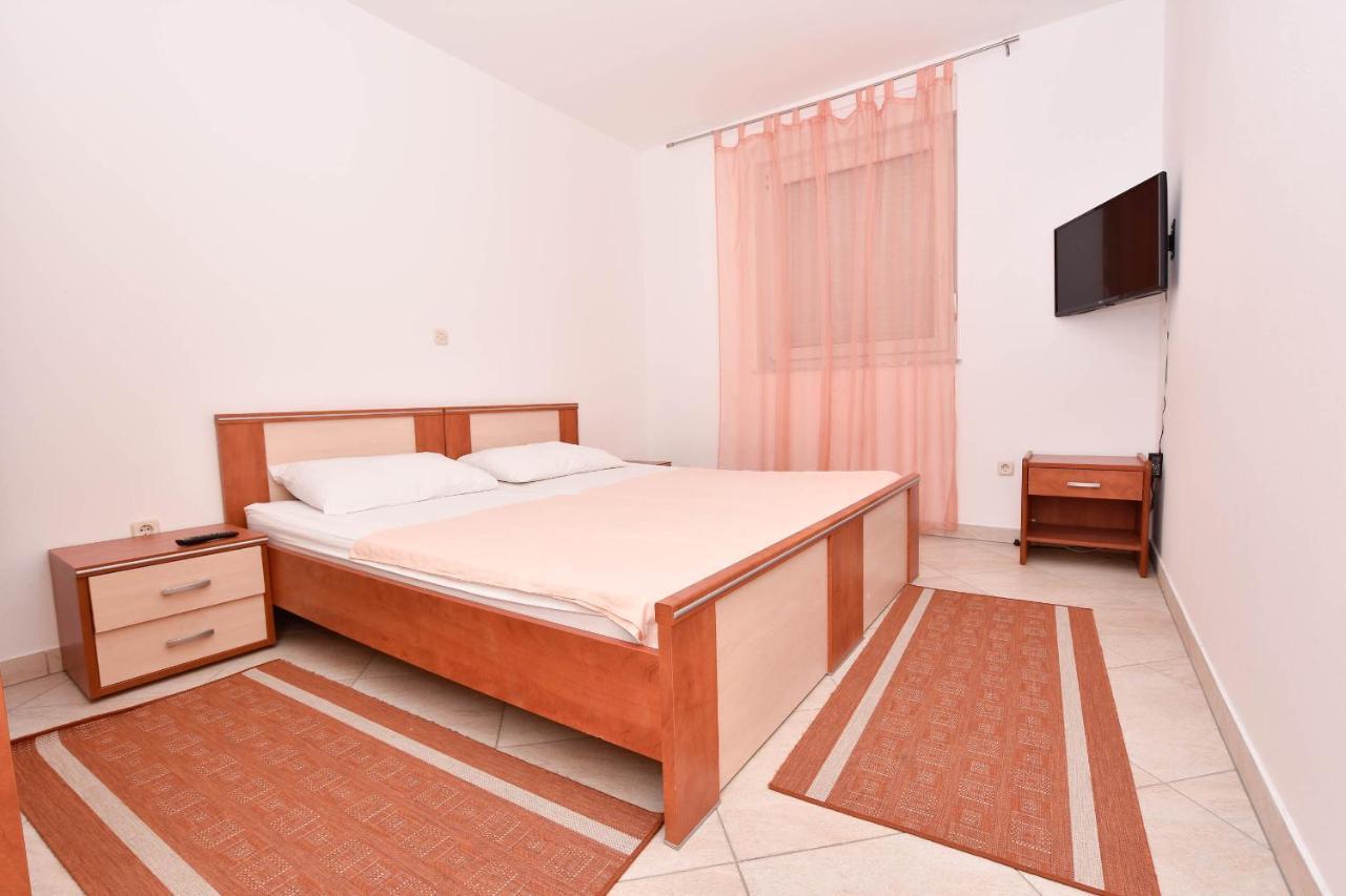 Apartment Jaspis Biograd Na Moru Eksteriør billede