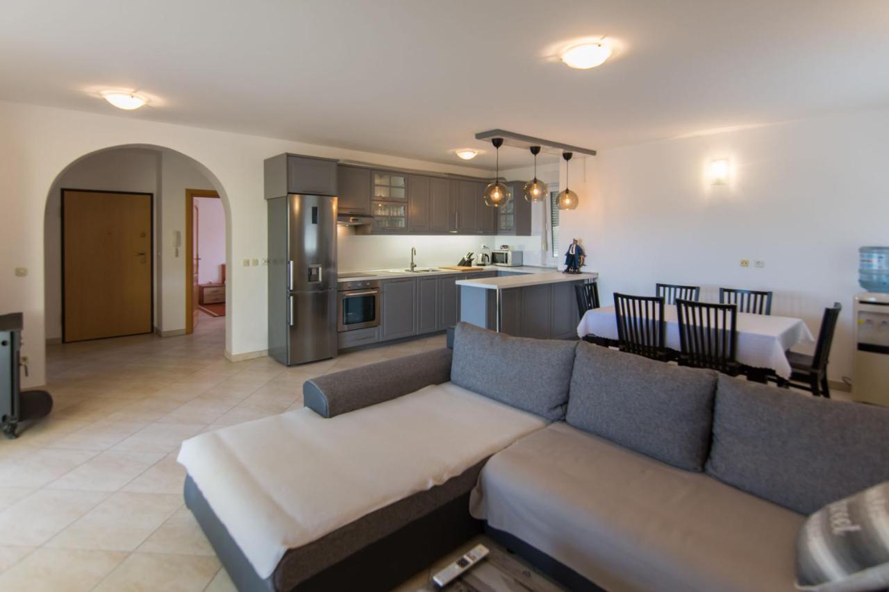Apartment Jaspis Biograd Na Moru Eksteriør billede