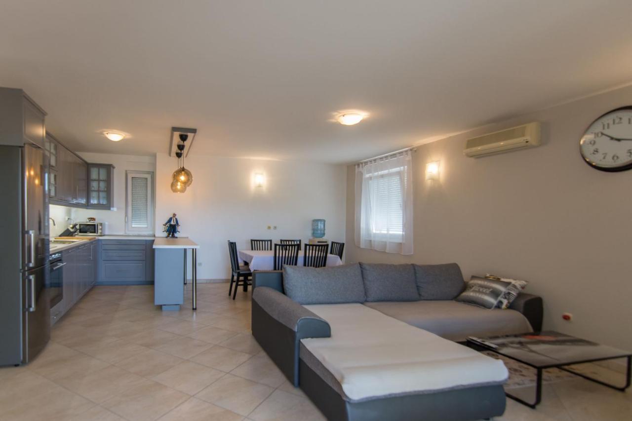 Apartment Jaspis Biograd Na Moru Eksteriør billede