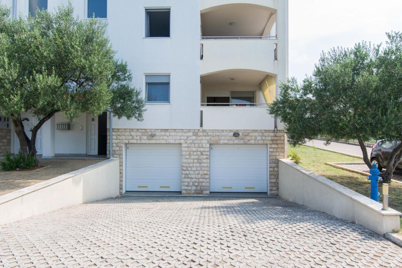 Apartment Jaspis Biograd Na Moru Eksteriør billede