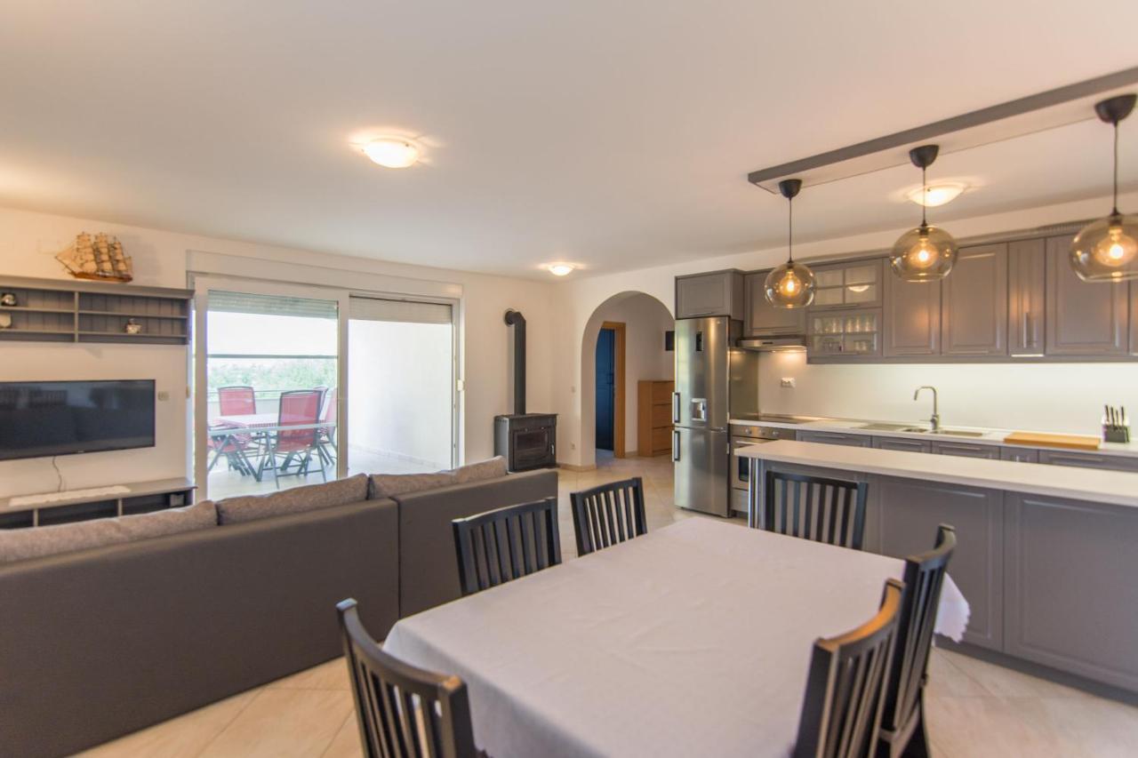 Apartment Jaspis Biograd Na Moru Eksteriør billede